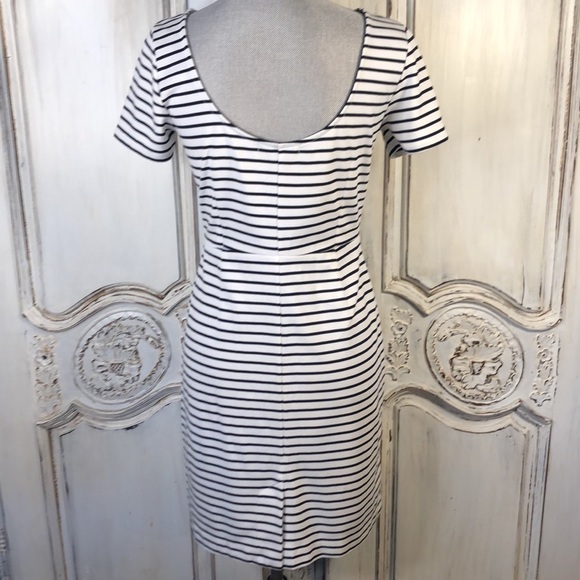 Banana Republic Black and White Stripe Waisted Short Sleeve Sheath Knit Dress - Picture 8 of 12